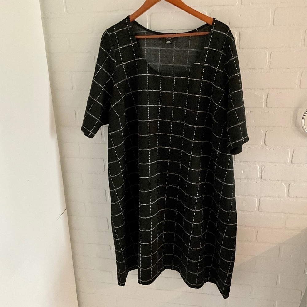 Michel Studio Dress LBD Plaid Checkered Scoop neck Mini Black White size 4X